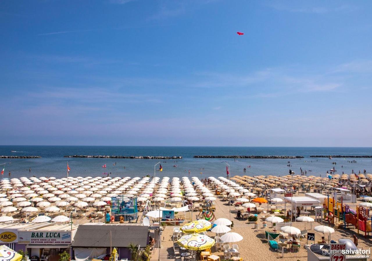Hotel Trevi Bellaria – Igea Marina Kültér fotó