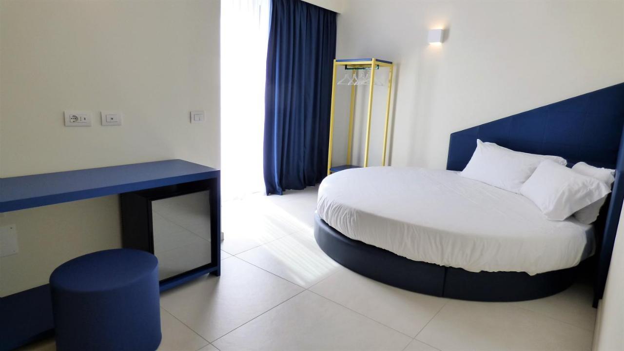 Hotel Trevi Bellaria – Igea Marina Kültér fotó