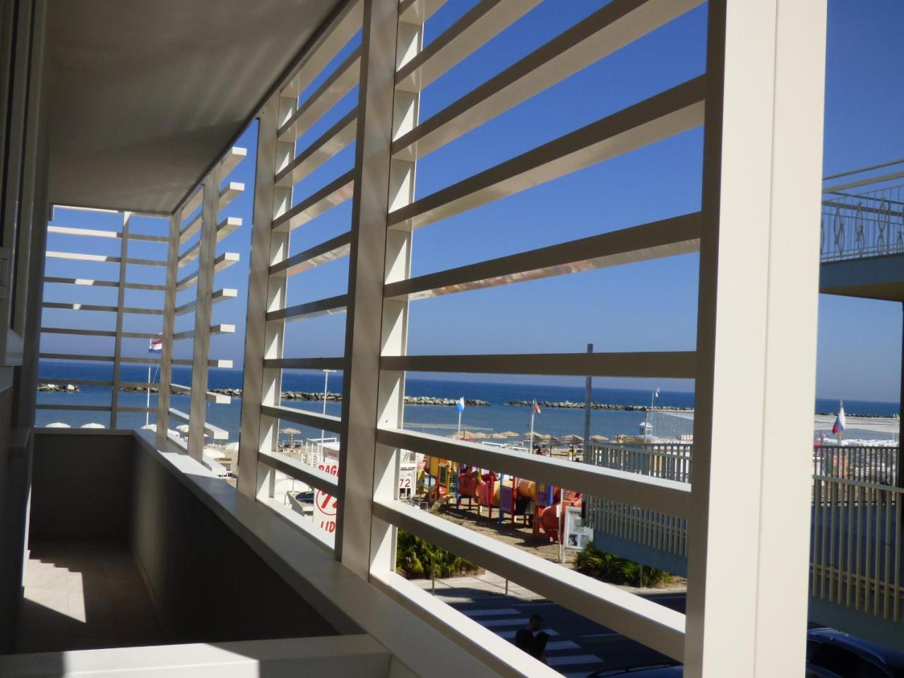 Hotel Trevi Bellaria – Igea Marina Kültér fotó